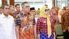 Bupati Barru menegaskan SPMB harus berjalan transparan, akuntabel, berkeadilan, serta bebas dari diskriminasi dan praktik gratifikasi.