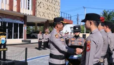 Pengabdian dan Prestasi Berbuah Manis, Kapolres Barru Beri Apresiasi