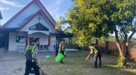 Masjid Nurul Amri, Gereja Toraja, dan Gereja Santa Maria menjadi sasaran kegiatan yang melibatkan seluruh personel Satlantas Polres Barru.