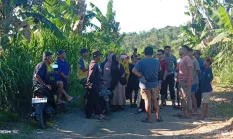 Drama Tambang Barru! warga hentikan alat berat di lokasi tambang
