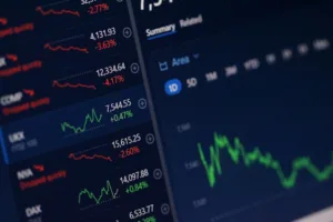 Kapan Waktu Terbaik untuk Beli Saham agar Profit Maksimal? Cari Tahu di Sini Inilah cara beli saham yang tepat dengan memahami waktu masuk pasar dan strategi investasi yang lebih aman. (Foto: Unsplash)