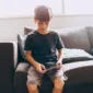 4 Bahaya Screen Time yang Berlebih pada Anak