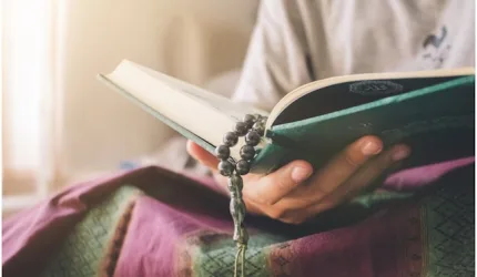 INILAH AMALAN 1 MUHARRAM YANG DAPAT DILAKUKAN UMAT MUSLIM UNTUK MENGAWALI TAHUN BARU DENGAN KEBAIKAN. (FOTO: UNSPLASH)