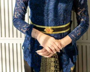 Hari Kebaya Nasional Diperingati Kapan? Simak Sejarah dan Maknanya bagi Indonesia Ilustrasi. Cari tahu sejarah Hari Kebaya Nasional lengkap dengan dasar penetapan, tujuan, dan makna pelestarian kebaya sebagai budaya Indonesia. (Foto: Unsplash)