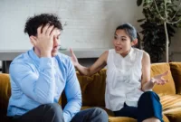 Penyebab Pasangan Sulit Diajak Deep Talk
