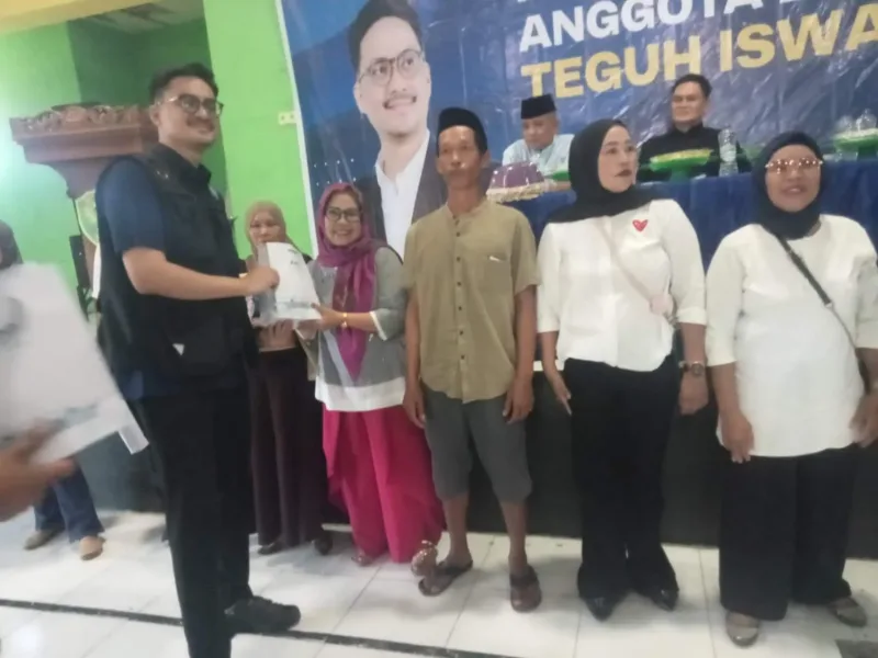 Reses DPR RI, Teguh Iswara Dengarkan Keluhan Warga