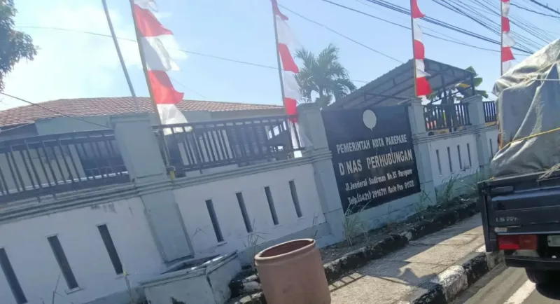 Dalam LHP, BPK mencatat pembayaran biaya transportasi sebesar Rp54,05 juta belum didukung bukti pengeluaran riil sesuai ketentuan. Temuan tersebut berkaitan dengan pertanggungjawaban administrasi perjalanan dinas.