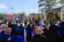 Puluhan mahasiswa yang tergabung dalam IMM dan AMM Barru menggelar aksi damai di depan Kampus Universitas Muhammadiyah Barru.
