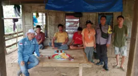 Edukasi Door to Door, Polsek Pujananting Perkuat Pencegahan Karhutla