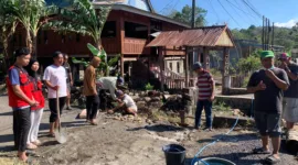 Pemdes Libureng Bersama KKN Unhas Wujudkan TPU Bersih, Nyaman, dan Asri