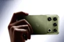 Motorola resmi meluncurkan ponsel flagship Signature 27 yang ditenagai prosesor Snapdragon 8 Elite.