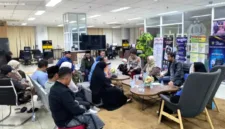 Kementerian Haji dan Umrah memblokir akses akun Siskopatuh dua biro umrah akibat pelanggaran regulasi.