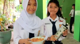 Program Kurasaki SMPN 1 Maospati Kurangi Sampah Jadi 10 Kg per Hari
