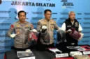 Polisi berhasil mengamankan lima pelaku tawuran remaja di kawasan Tebet, Jakarta Selatan.