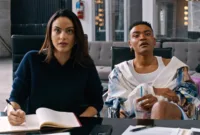 ulasan Blu-ray Idiotka — Margarita, seorang desainer mode, dalam adegan film Idiotka yang kini tersedia dalam format Blu-ray.