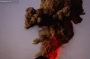 Partikel abu vulkanik dari erupsi gunung berapi dapat masuk dan merusak komponen mesin jet pesawat.