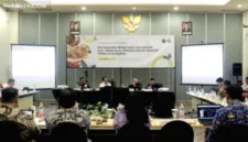 Kebijakan penurunan kadar nikotin dan tar memicu penurunan rokok legal serta lonjakan peredaran rokok ilegal di pasaran.
