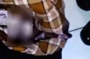 Warga dan aparat kepolisian melakukan evakuasi terhadap jasad bayi laki-laki yang ditemukan mengambang di Kali Babelan, Bekasi.