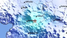 Empat rumah warga di Desa Babakankaret mengalami kerusakan struktural akibat gempa magnitudo 4,3 yang dipicu Sesar Cisokan.