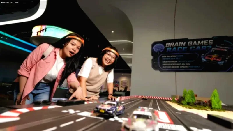 Suasana uji coba Mega Science Center dan Budaya di Jatim Park 1 Kota Batu
