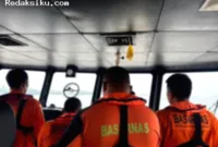kapal motor hilang — Tim SAR gabungan melakukan pencarian kapal motor yang hilang di perairan Sorong.