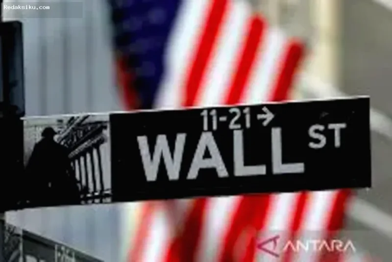 Wall Street Melemah — Grafik pergerakan indeks bursa saham Wall Street yang mengalami penurunan.