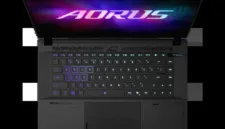 GIGABYTE resmi meluncurkan laptop gaming flagship AORUS MASTER 16 Gen 2 di Indonesia dengan kisaran harga mulai dari Rp52,7 juta.