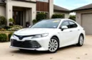 Toyota Camry V 2015 menawarkan kombinasi kenyamanan kabin dan performa mesin yang masih sangat layak dipertimbangkan.