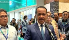 Menteri ESDM Bahlil Lahadalia menawarkan pemanfaatan pulau-pulau di Indonesia sebagai lokasi pembangunan data center.