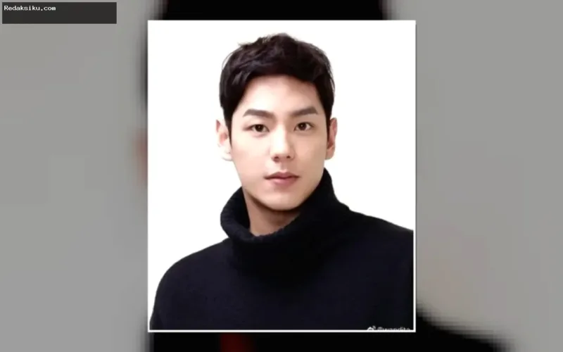 Aktor Kwak Si Yang dan Yoo Jiae Lovelyz yang mengumumkan rencana pernikahan mereka pada 28 November.