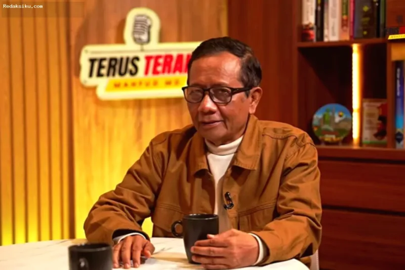 Mahfud MD Nilai AHY — Mahfud MD menilai Agus Harimurti Yudhoyono memiliki kapasitas untuk maju dalam pemilihan presiden.