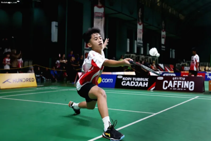 Pebulutangkis muda bertanding dalam Tahap Turnamen Audisi Umum PB Djarum 2026 di GOR Djarum Kudus.