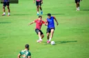 Pelatih Bernardo Tavares mengingatkan skuad Persebaya Surabaya agar tidak meremehkan lawan pada laga tandang perdana musim ini.