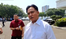 Yusril Bantah Menulis Buku Islam ala Prabowo