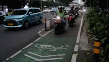 Pemprov DKI Jakarta memastikan infrastruktur jalur sepeda di berbagai titik strategis perkotaan tetap dipertahankan.
