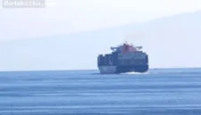 Gangguan di Selat Hormuz mengancam rantai pasok dan perdagangan global.