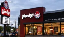 Meritage Hospitality selaku operator waralaba Wendy's resmi mengajukan kebangkrutan akibat utang besar.