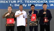 Rektor Unhan RI Dr. Anton Nugroho membuka workshop penulisan jurnal ilmiah internasional bagi para peneliti.