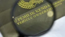 Pinjaman jaminan BPKB motor menjadi salah satu solusi alternatif untuk memenuhi kebutuhan finansial yang mendesak.