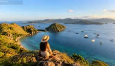 Labuan Bajo menawarkan berbagai destinasi wisata menarik selain Taman Nasional Komodo untuk dieksplorasi wisatawan.
