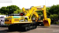 PT United Tractors Tbk (UNTR) optimistis menghadapi pemulihan operasional dan kinerja keuangan secara bertahap.