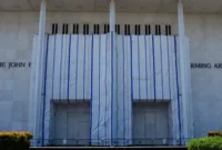 Gedung John F. Kennedy Center for the Performing Arts di Amerika Serikat yang menghadapi krisis finansial.