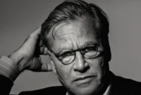 Penulis naskah Aaron Sorkin yang sedang memberikan pernyataan terkait proyek terbarunya.