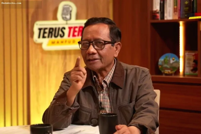 Respons Mahfud MD — Mahfud MD memberikan tanggapan terkait pernyataan Presiden Prabowo Subianto mengenai kualitas pakar di Indonesia.