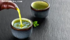 Memilih waktu yang tepat saat minum teh hijau dapat membantu meningkatkan fokus dan performa kognitif sepanjang hari.