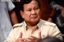 Prabowo Subianto menggulirkan gagasan pembebasan biaya kuliah di perguruan tinggi negeri yang dinilai membutuhkan anggaran besar.