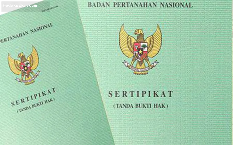 Pemalsuan Dokumen PTSL — Ilustrasi dokumen pertanahan dan kasus pemalsuan PTSL Bogor 2019 yang melibatkan mafia tanah.