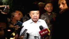 Partai Golkar mengambil langkah mitigasi politik di tengah isu hukum yang menyeret Nusron Wahid.