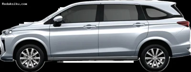 Deretan mobil bekas jenis MPV keluarga yang dipamerkan di bursa kendaraan September 2026.