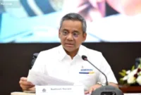 Suahasil Nazara saat dilantik sebagai Menteri Keuangan menggantikan Purbaya Yudhi Sadewa di Istana Kepresidenan.